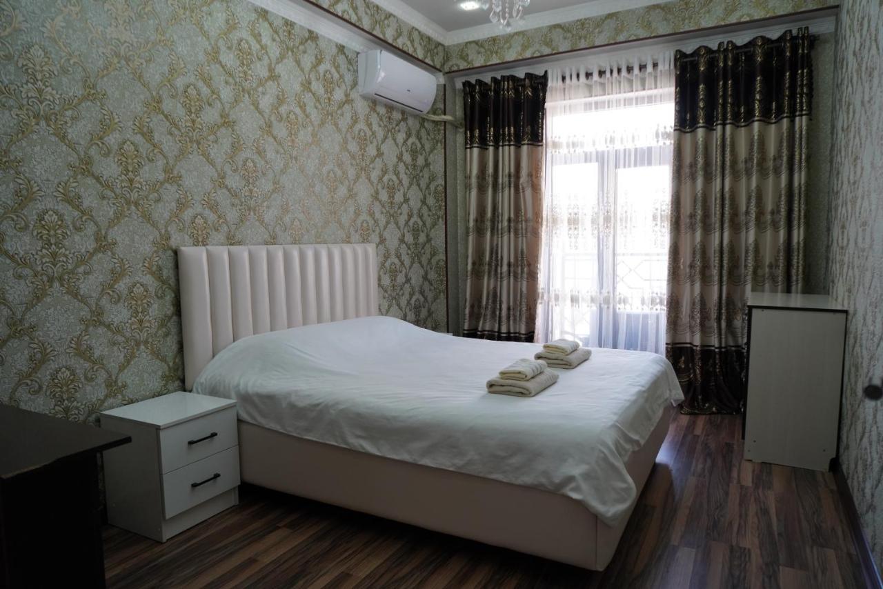 Nice And Comfortable Apartment In The Downtown Of Biskek Kültér fotó